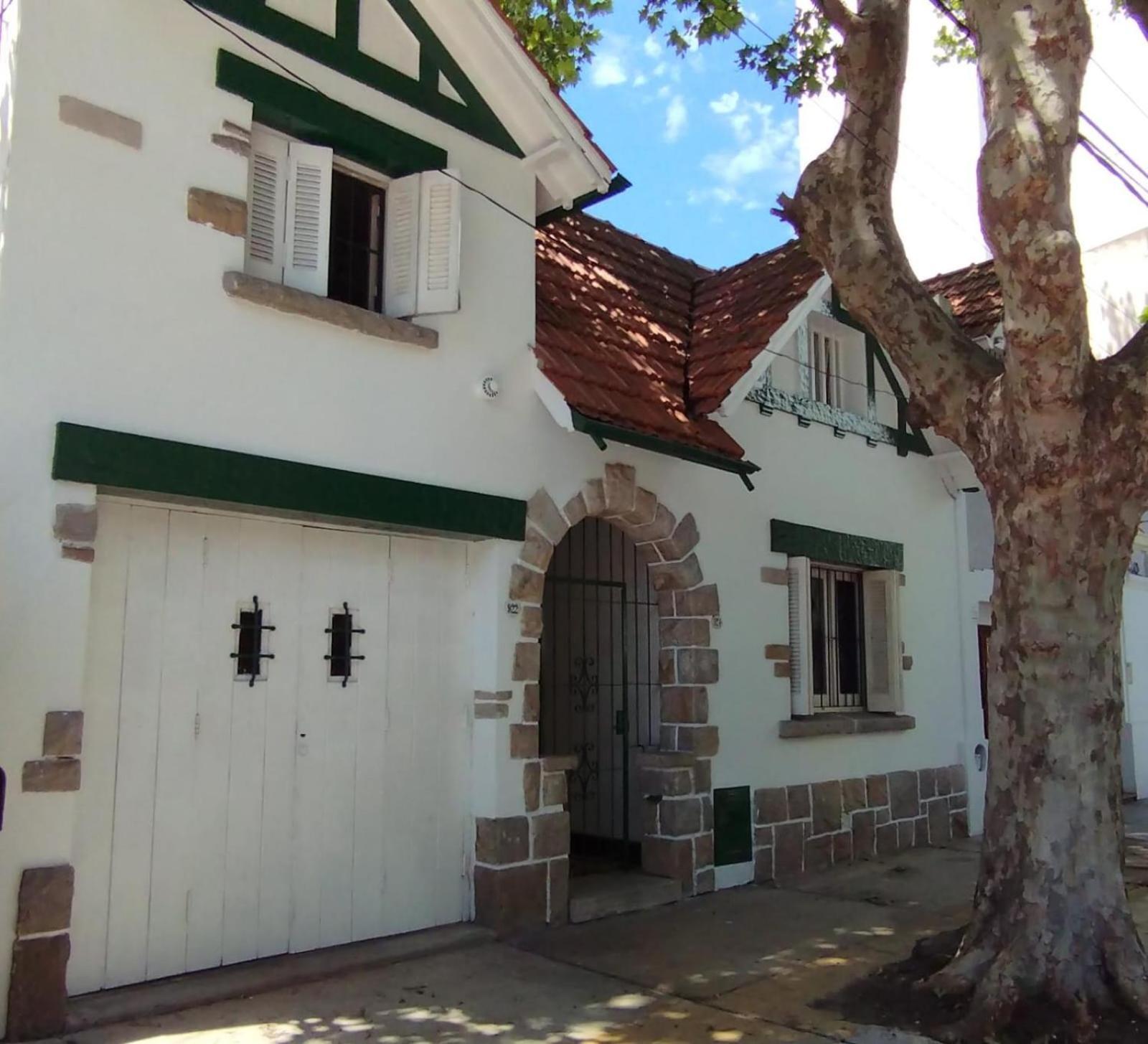 Maui Hostel Мар-дель-Плата Экстерьер фото