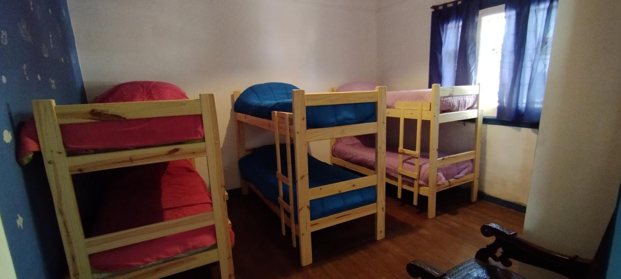 Maui Hostel Мар-дель-Плата Экстерьер фото