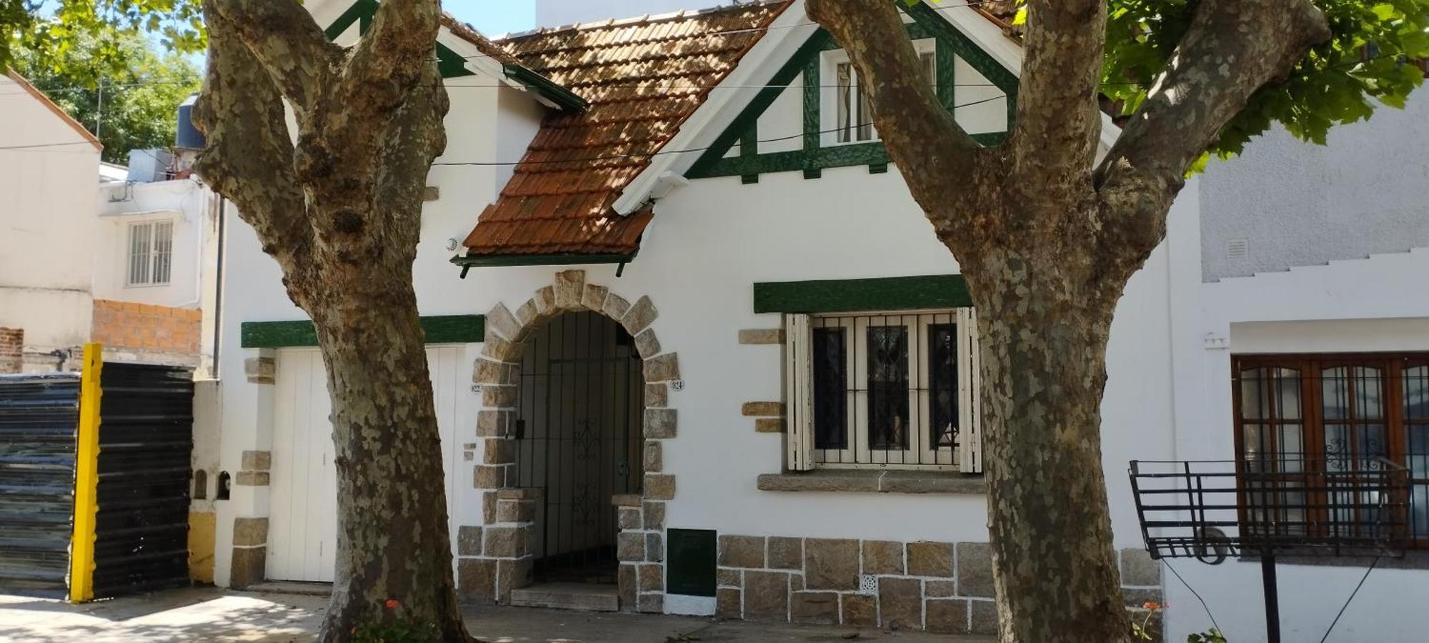 Maui Hostel Мар-дель-Плата Экстерьер фото