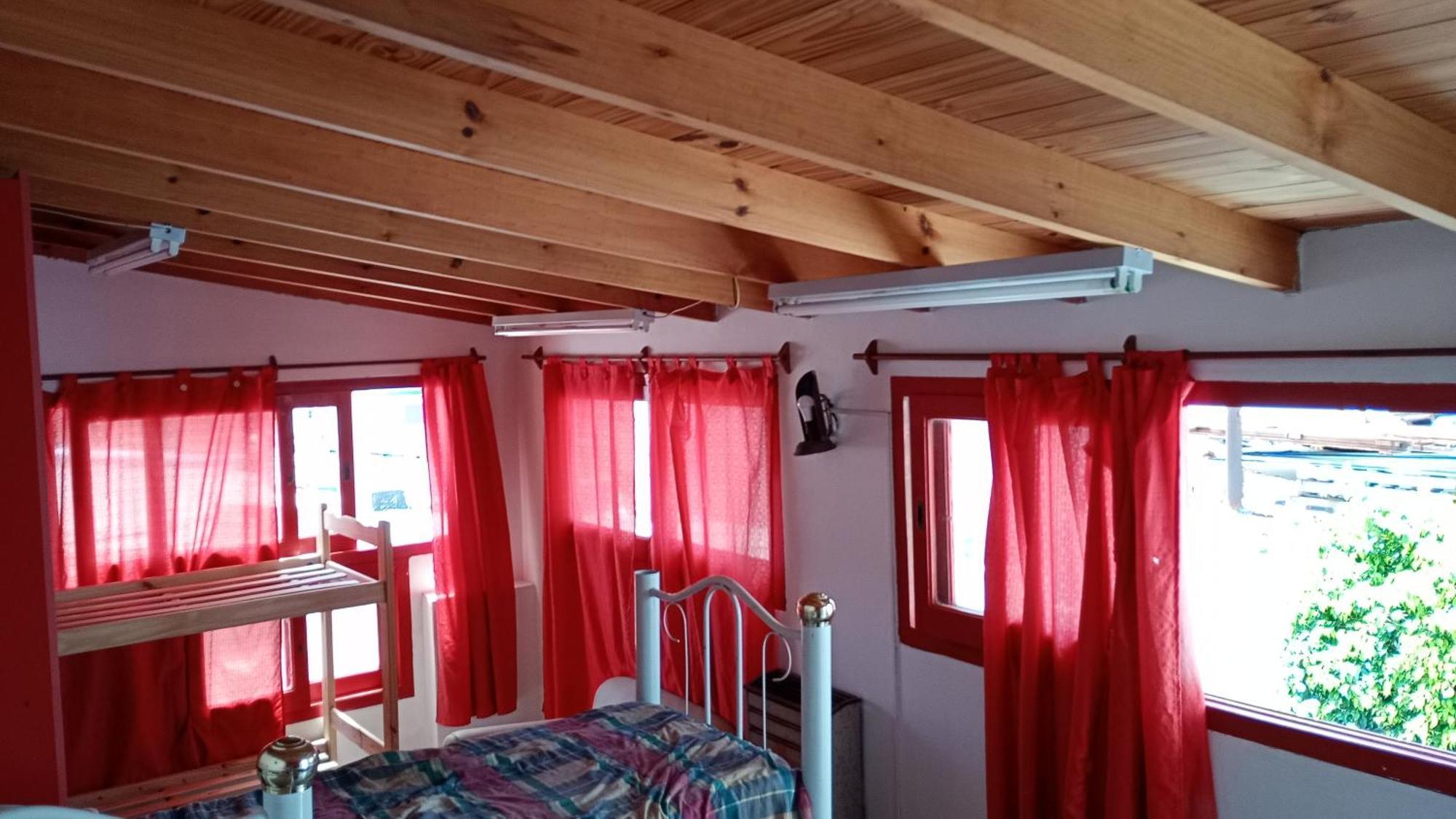 Maui Hostel Мар-дель-Плата Экстерьер фото